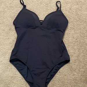 COPY - Seafolly Black Quilted Maillot V Neck
NWOT
One Piece Swimsuit Size 12 US